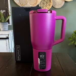 BruMate Müv 35oz in Dragon Fruit! Limited Edition!